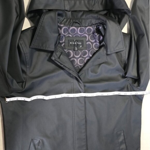 Women coat - Picture 9 of 11